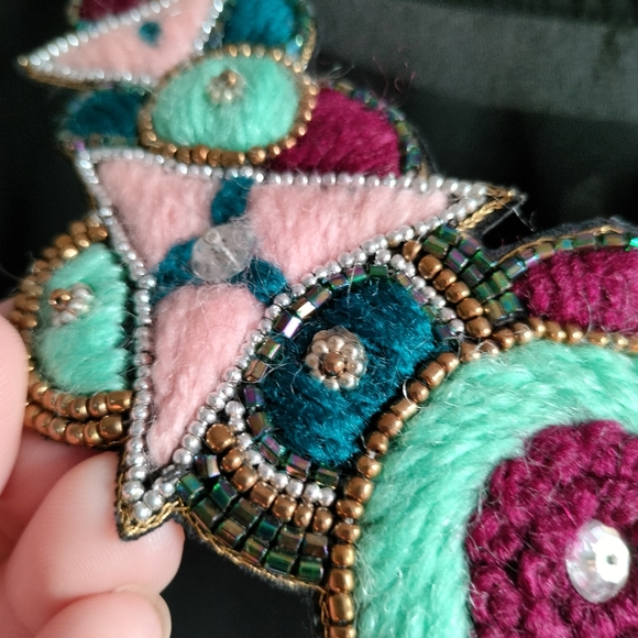 Unique Multicolour Statement Necklace - Picture 4 of 13